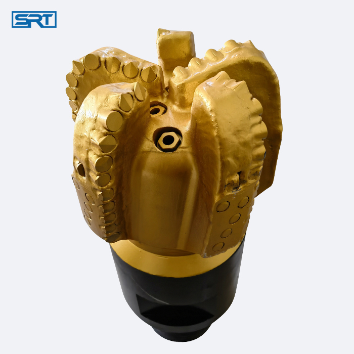 API 165mm Horizontal directional HDD and oil drilling fixed PDC diamond bit 